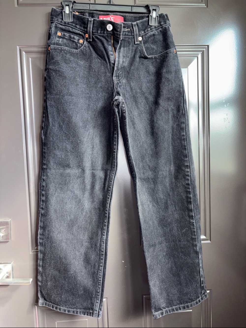 Levi's Straight-Leg Jeans in Black Denim relaxed fit 550 made in Mexico